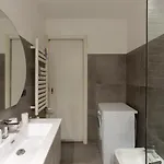 My Charming In Centro Citta-san Lorenzo شقة ميلان